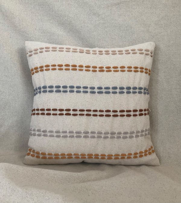 ''Grammi Cream Color'' El Yapımı Kırlent Kılıfı